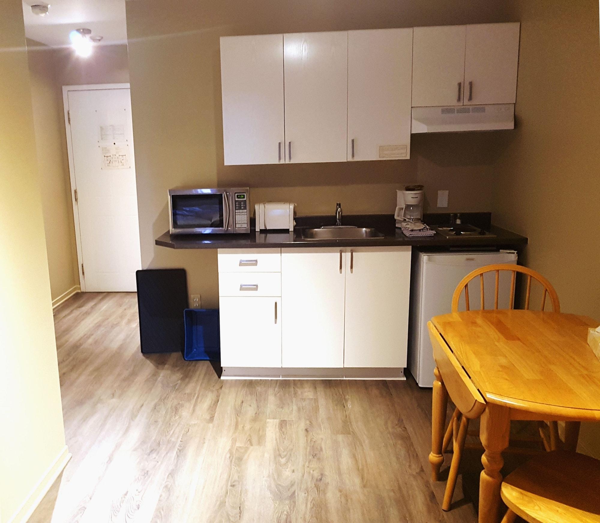 Le Roberval 3* Montréal